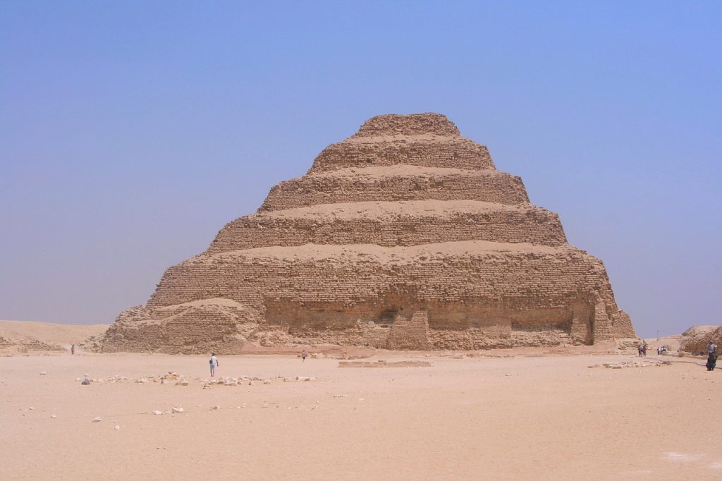 piramide a gradoni di Djoser